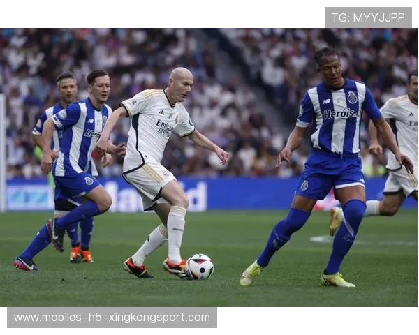 皇马盯上葡萄牙“新菲戈”,谈判密度激增,未来走向令人期待 皇马盯上葡萄牙“新菲戈”,谈判密度激增,未来走向令人期待