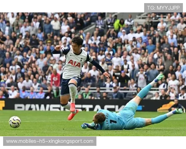 热刺门前补射抓住机会完成逆转——一场令人难忘的比赛